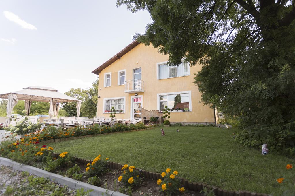 Hotel Albi Sofie Exteriér fotografie